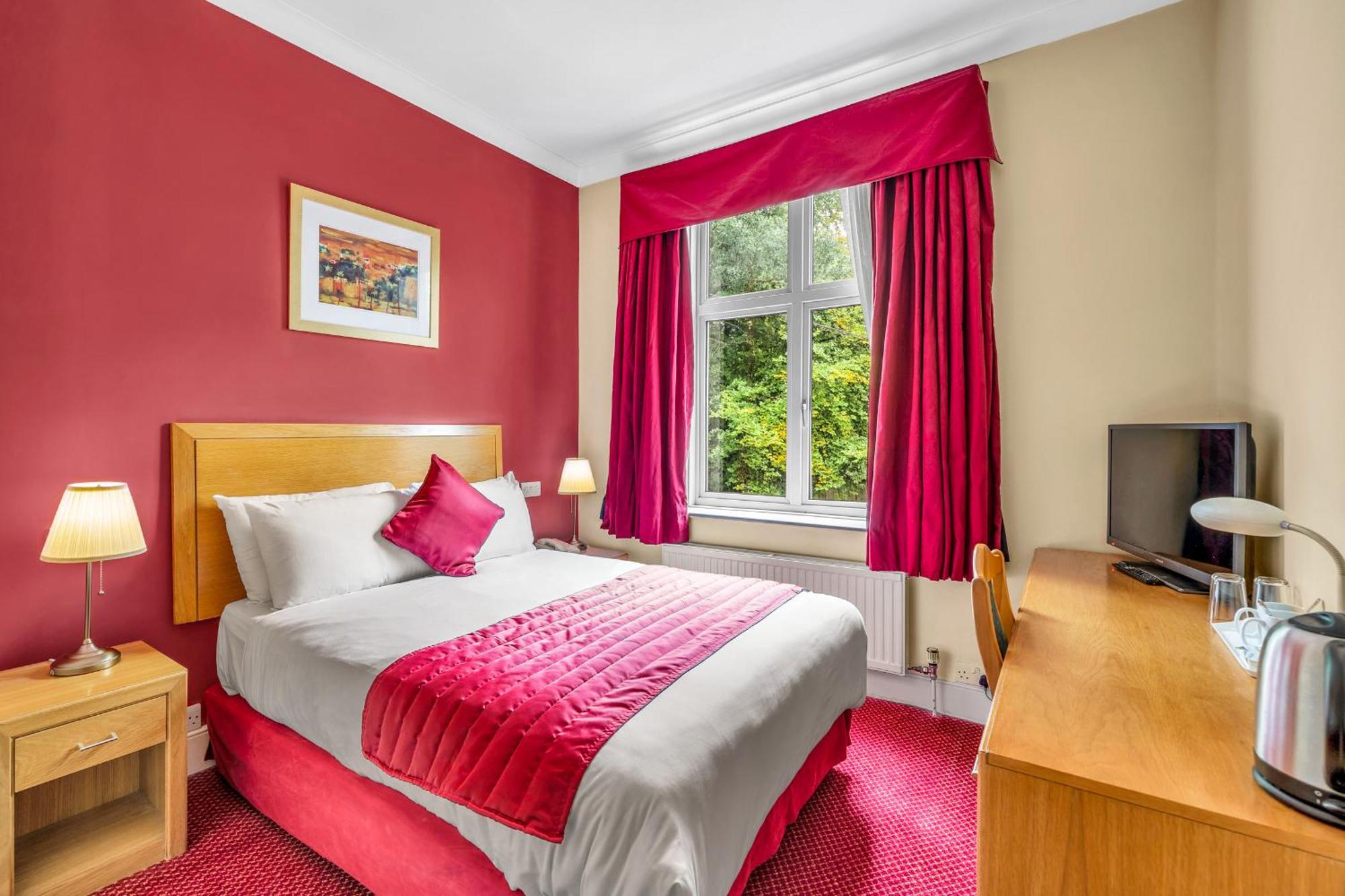 קרות'ורן Dial House Hotel מראה חיצוני תמונה