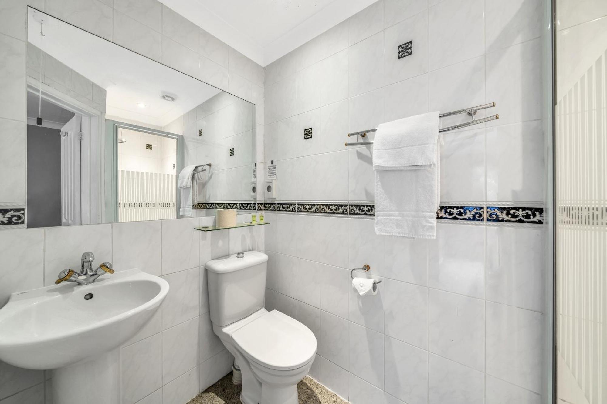 קרות'ורן Dial House Hotel מראה חיצוני תמונה
