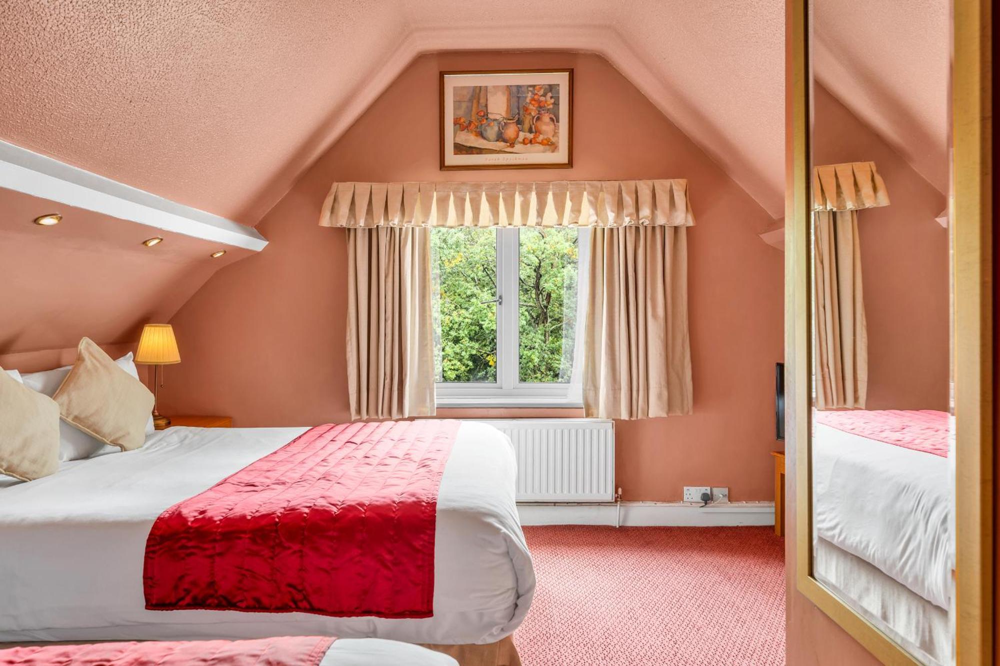 קרות'ורן Dial House Hotel מראה חיצוני תמונה