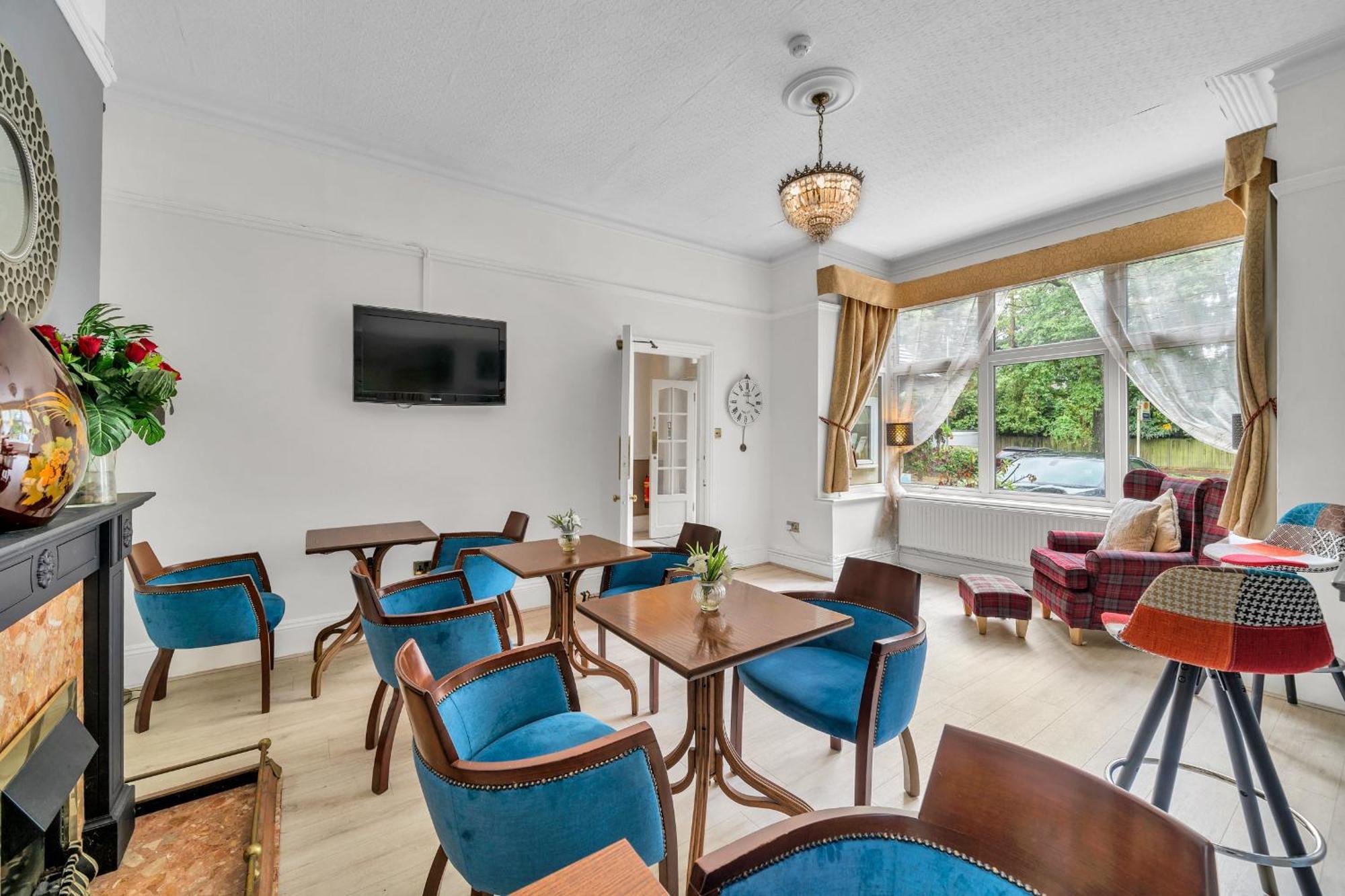 קרות'ורן Dial House Hotel מראה חיצוני תמונה